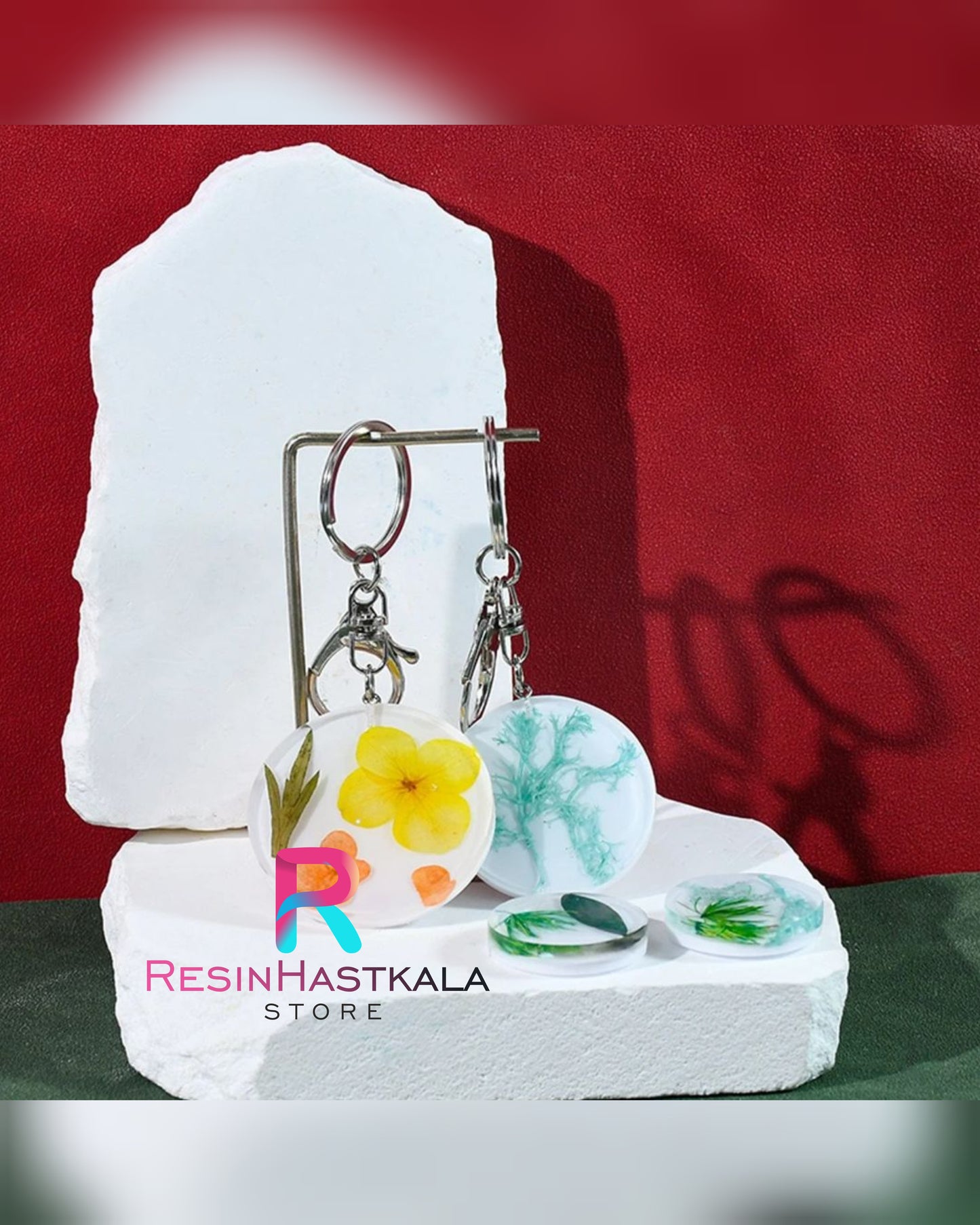 8 Cavity 45 MM Round Keychain & Pendant Mould