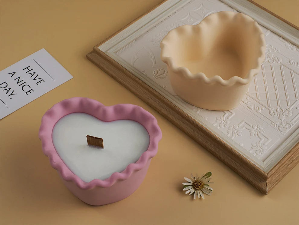 Love Wave Lace Heart Candle Cup Mould