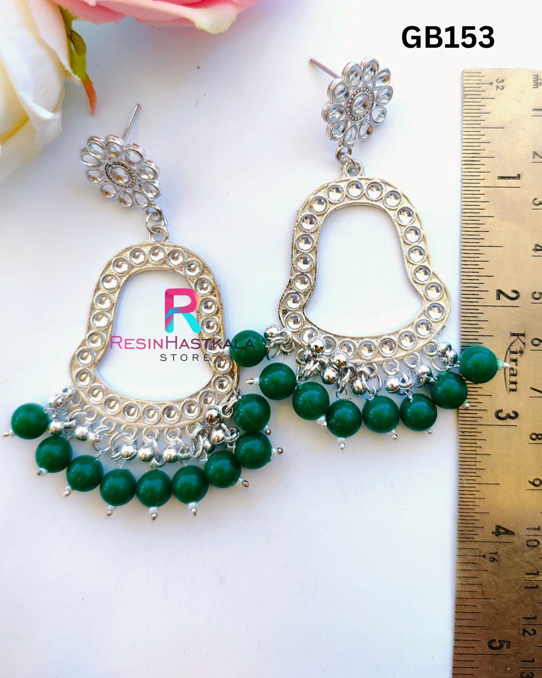 Silver Earring Beze/ Jumkha With Mirror Beads (GB153)