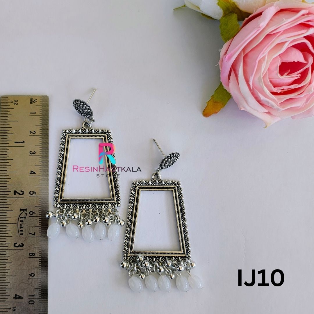 Silver Earring Bezel/Jumkha With Beads (IJ10)