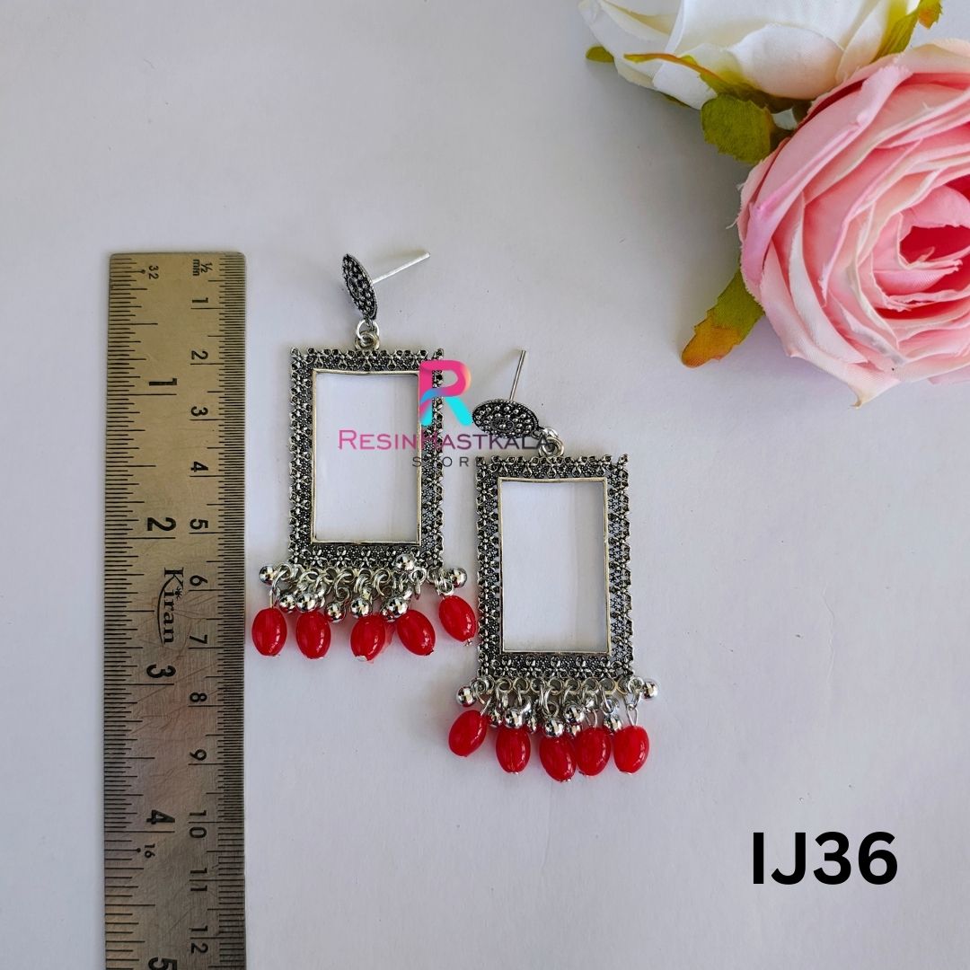 Silver Earring Bezel/Jumkha With Beads (IJ36)