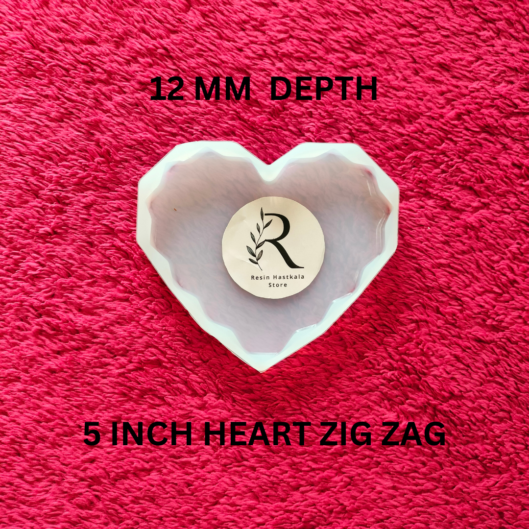 5 Heart Zig Zag Mould
