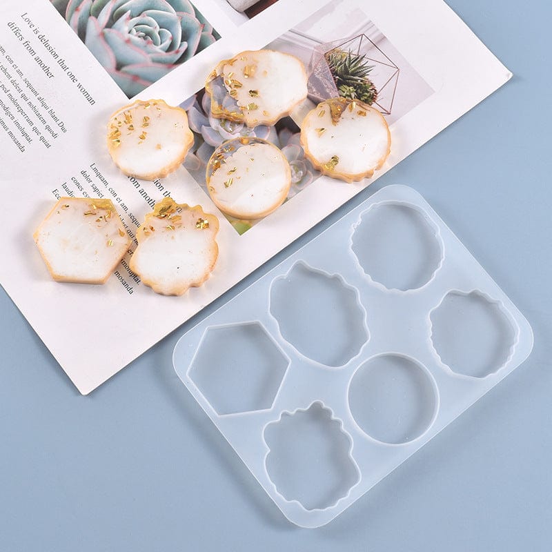 6 In 1 Keychain Mould