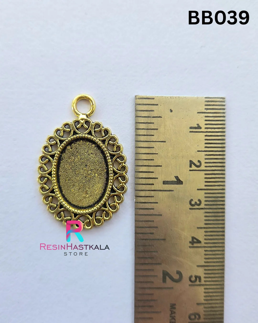 Golden Oval Oxidized Pendant Bezel (BB039) – 3 Pieces