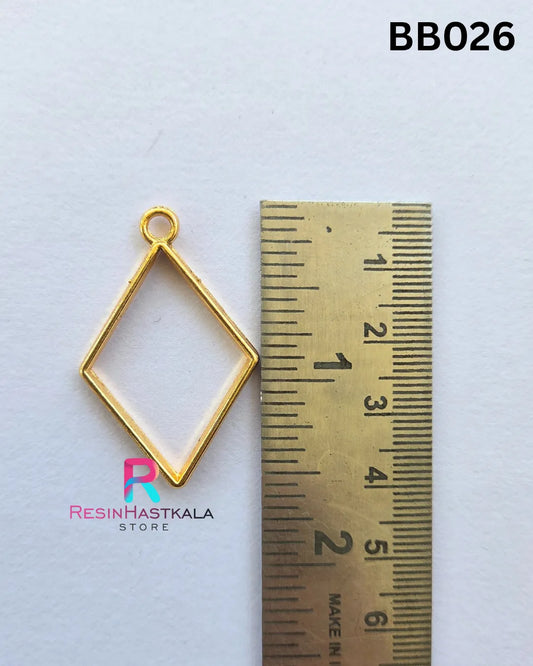 Golden Pendant Bezel (BB026) – 5 Pieces