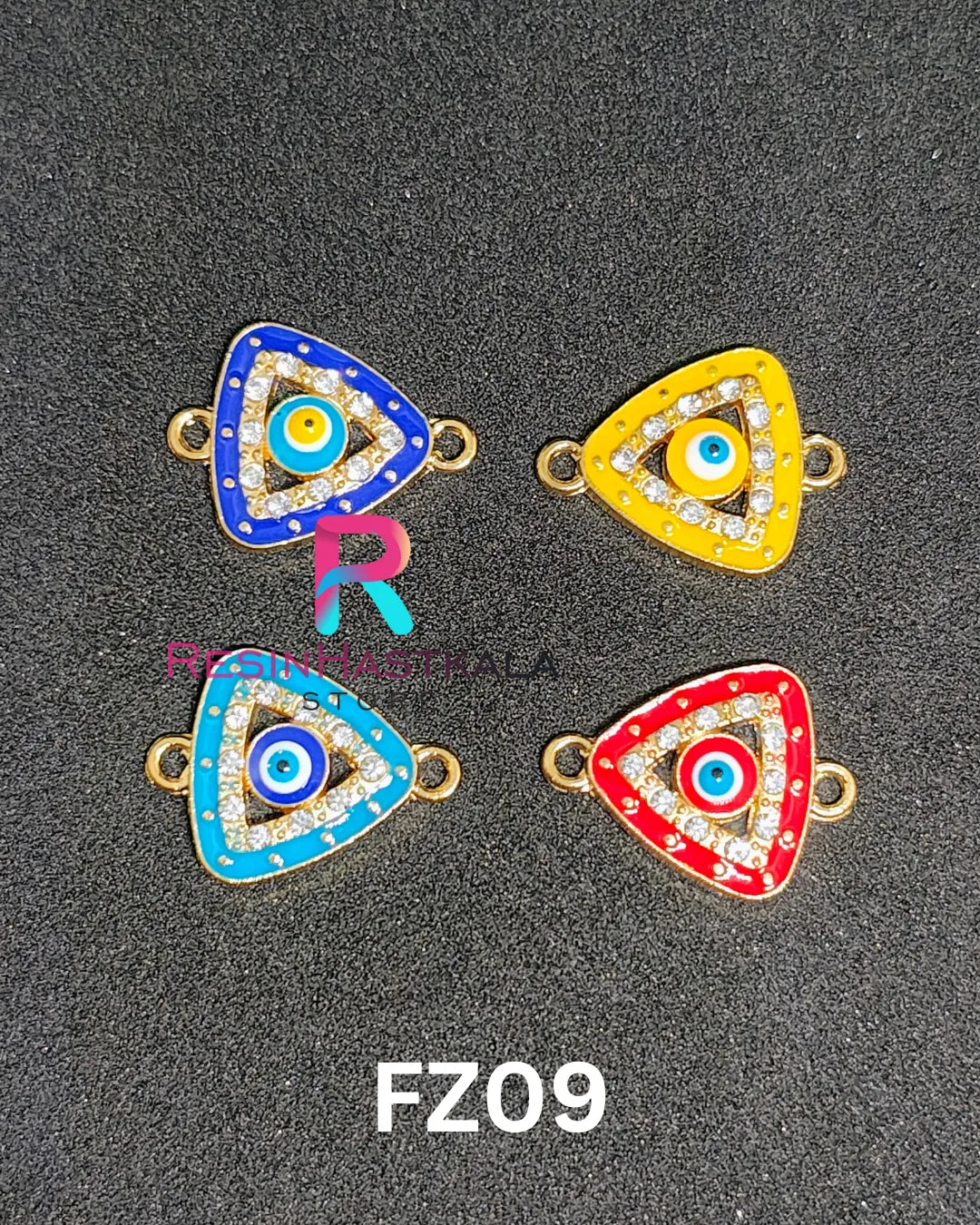 Set Of 4 Charms (FZ09)