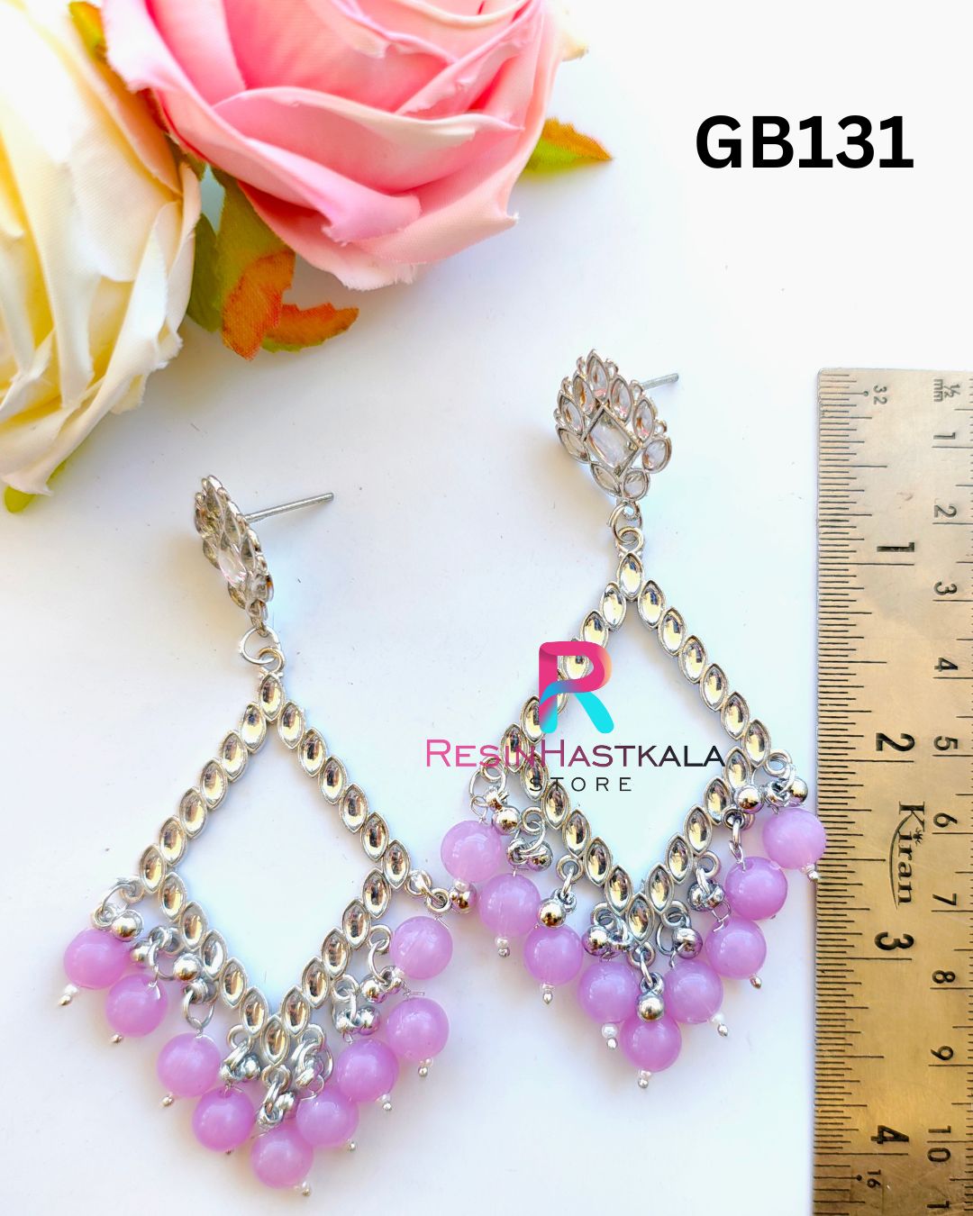 Silver Earring Beze/ Jumkha With Mirror Beads (GB131)