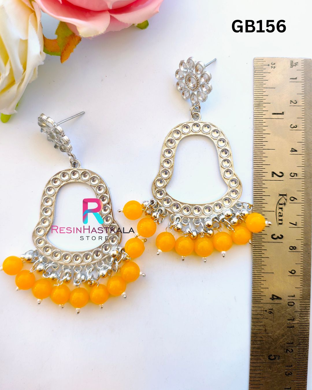 Silver Earring Beze/ Jumkha With Mirror Beads (GB156)