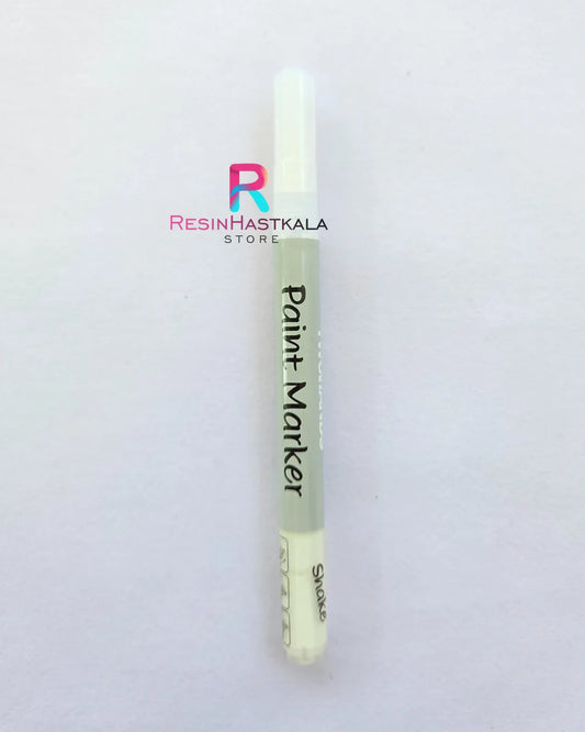 White Metallic Marker